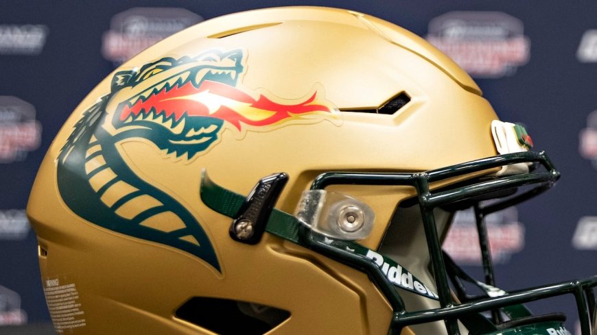 University of Alabama Birmingham football player stabs two of his teammates prior to game vs. South Florida