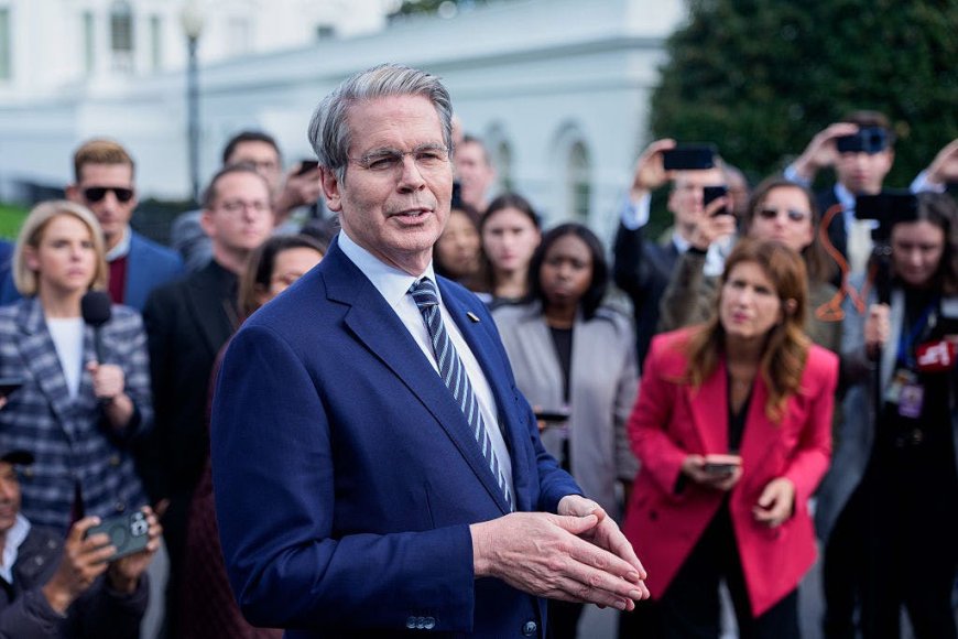 Bessent ‘Very Optimistic’ On U.S. Economy In 2026 Despite Recession Fears