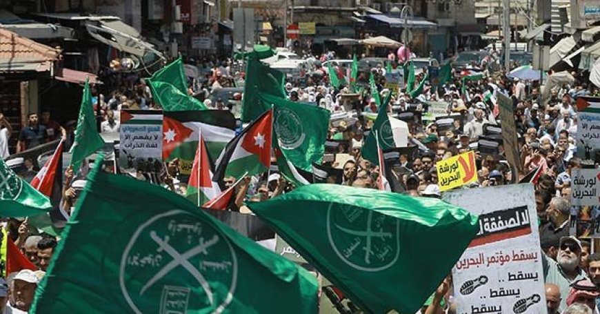 Report: President Trump to Designate Muslim Brotherhood as Foreign Terrorist Organization