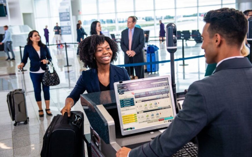 Howard University Students Navigate Traveling For The Holidays After The Government  Shutdown 