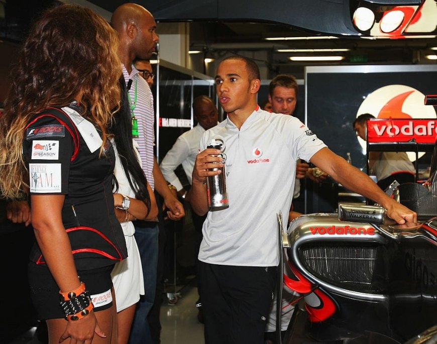 Beyoncé pops out at the F1 Grand Prix with Jay-Z, and fans are conspiring