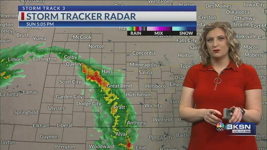 Storm Track 3 Forecast: Showers persist through Monday, turning colder midweek