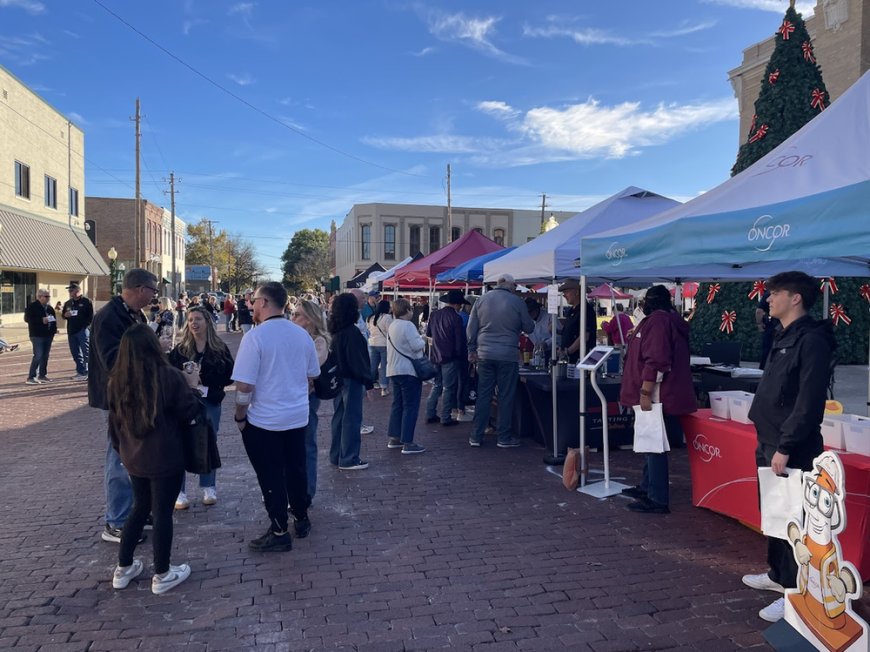 FULL HOUSE! GAINESVILLE WINE AND COUNTRY FESTIVAL IS A BIG HIT FOR NORTH TEXAS WINE COUNTRY