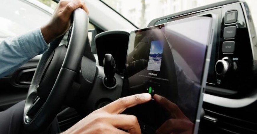 Stellantis Spams Jeep, Chrysler, Ram Infotainment Systems with Car Ads