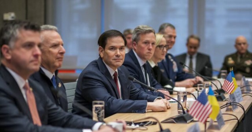 Europeans Offer to Allow Russia Back Into G8 Economic Alliance During Ukraine Peace Talks in Geneva