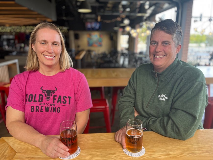 Sisters brew up a Thanksgiving tradition at Hold Fast Brewing