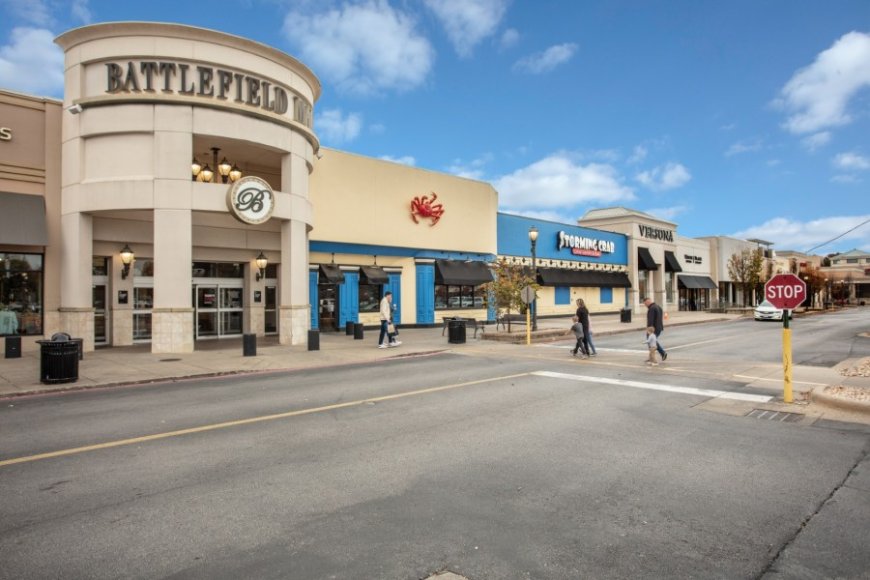 Black Friday 2025 hours for Springfield stores