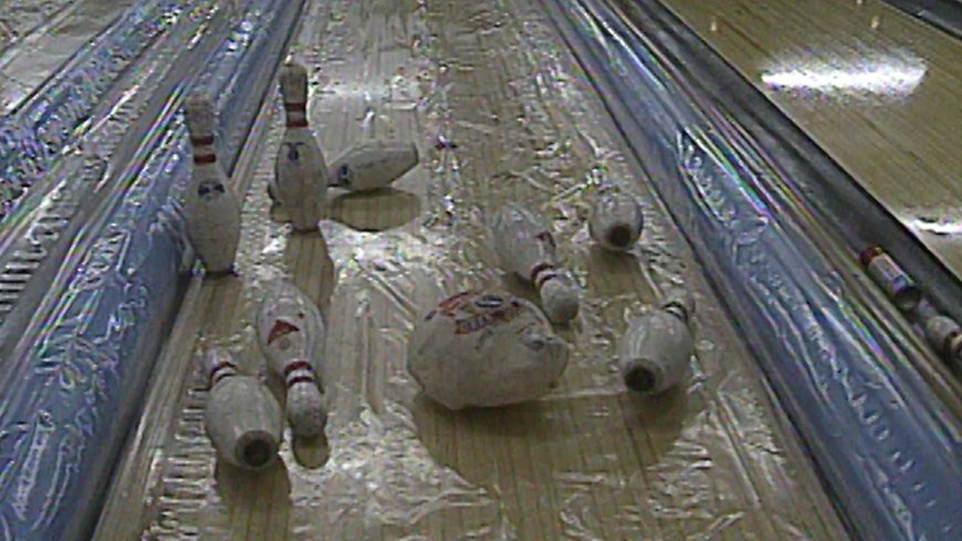 Thanksgiving Throwback: Bowling with frozen turkeys was the weirdest way people celebrated