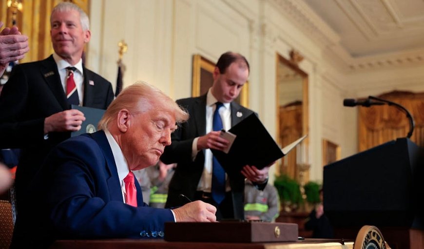 Trump Signs Order Launching ‘Manhattan Project’ For Artificial Intelligence