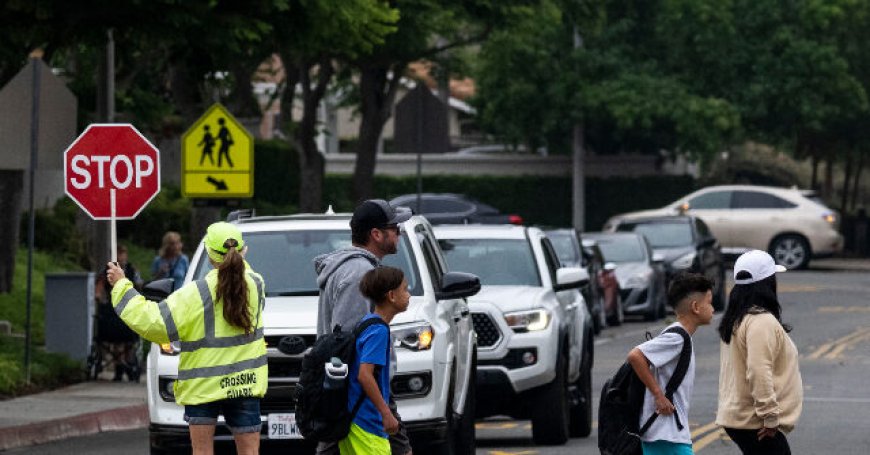 VIDEO: Chicago Public Schools Spent $14 Million on Lavish Travel for Officials While Less than One-Third of Students Can Read at Grade Level