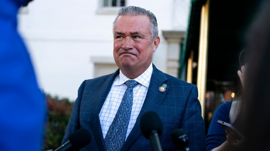 Bacon on Hegseth threatening Kelly: 'Amateur hour once again'