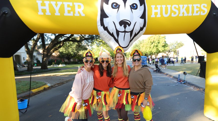 Hyer Cooks Up Thanksgiving Tradition With Exercise, Family, and Fun 