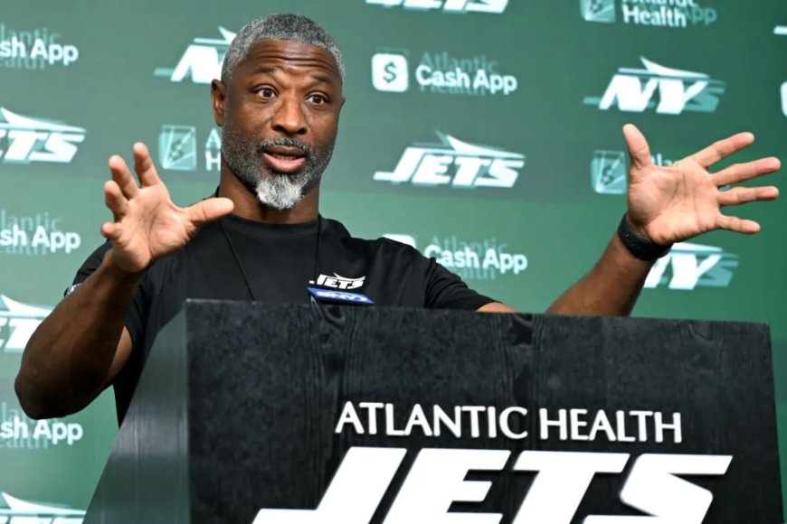 Woody Johnson is counting on Aaron Glenn to change his legacy