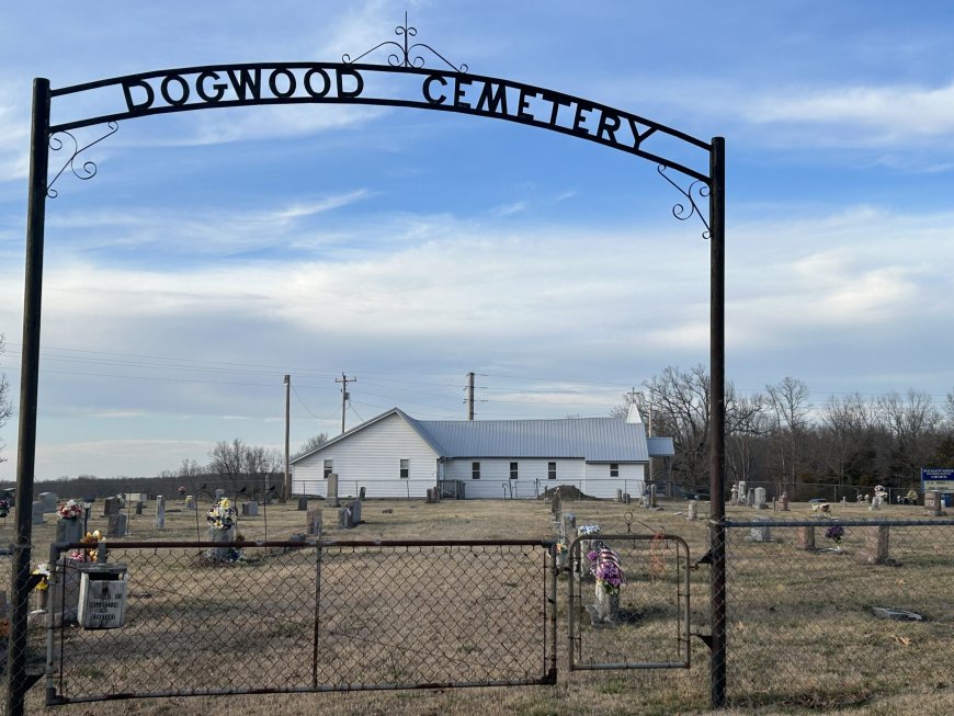 Prosecutor drops charges against one of three murder suspects in 1989 cold case