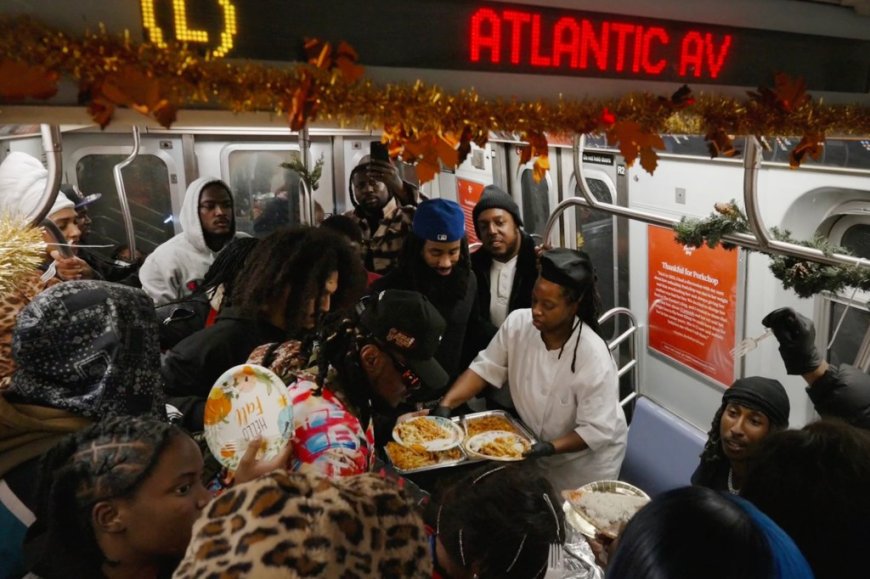 NYC subway riders treat strangers to bountiful Thanksgiving spread on L train