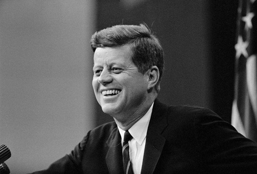 Why Is the Establishment Ignoring the Recently Declassified JFK Files?