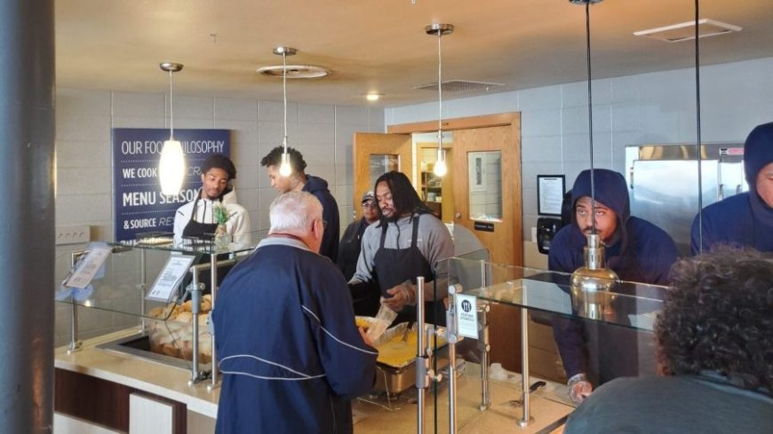 Sterling's Thanksgiving tradition serves up more than just a meal