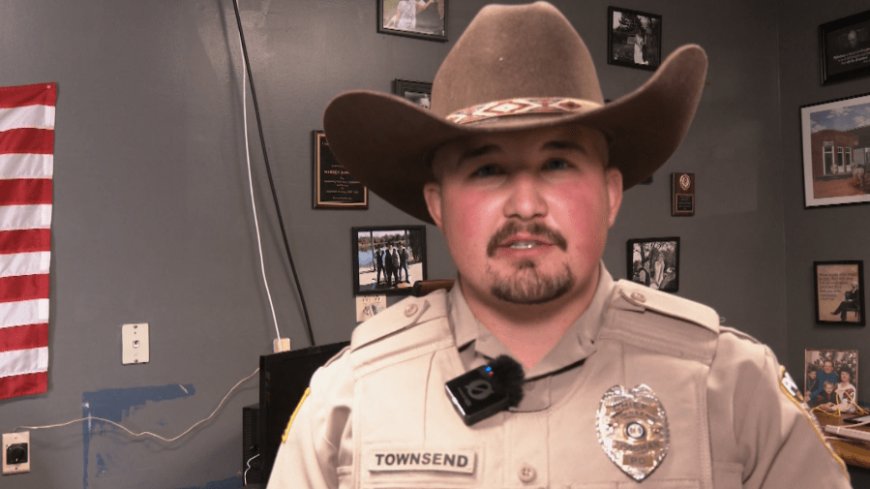 Missouri ex-police chief charged with cattle theft