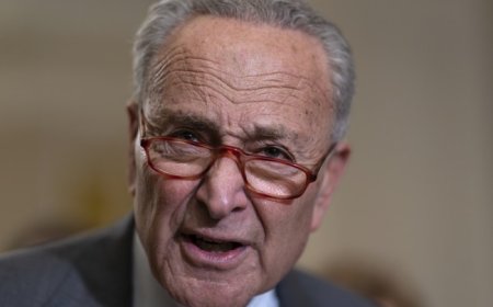 Chuck Schumer Claims ‘MAGA’ Sent Bomb Threats to His NY Offices